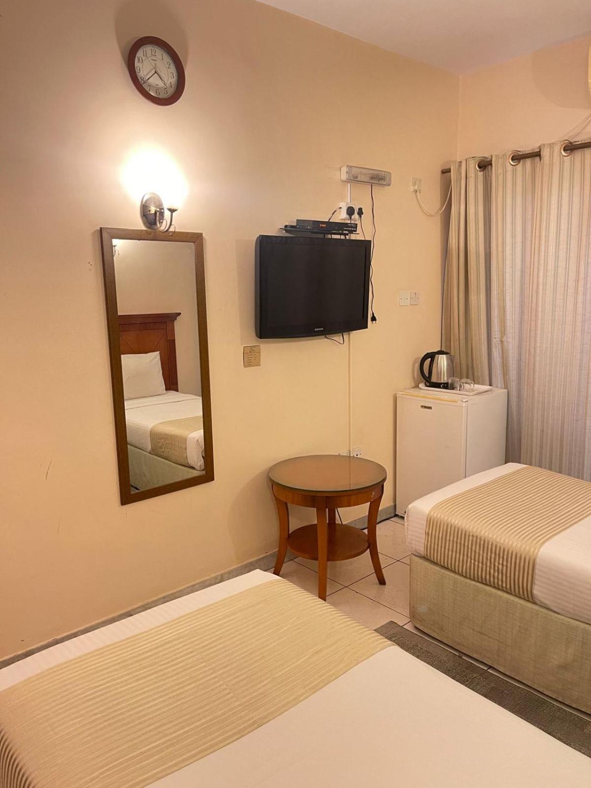 Tara Hotel Llc Dubaj Zewnętrze zdjęcie