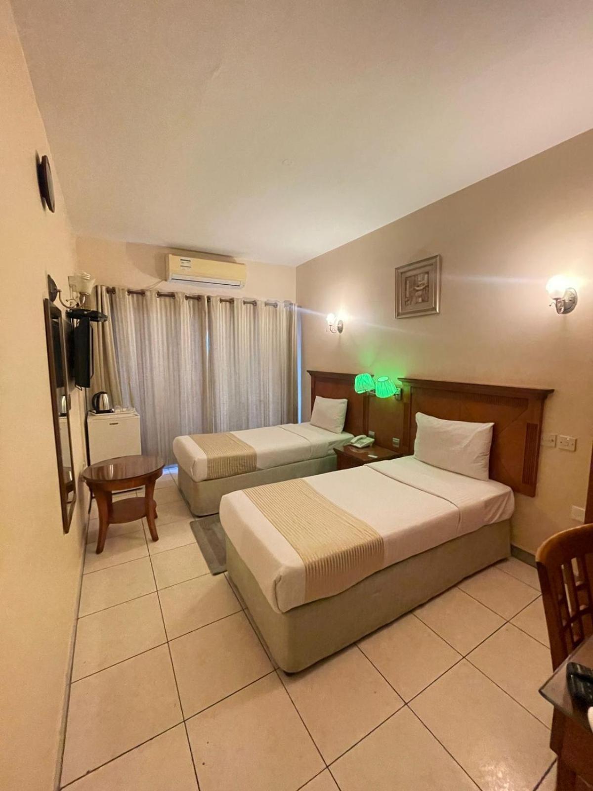 Tara Hotel Llc Dubaj Zewnętrze zdjęcie